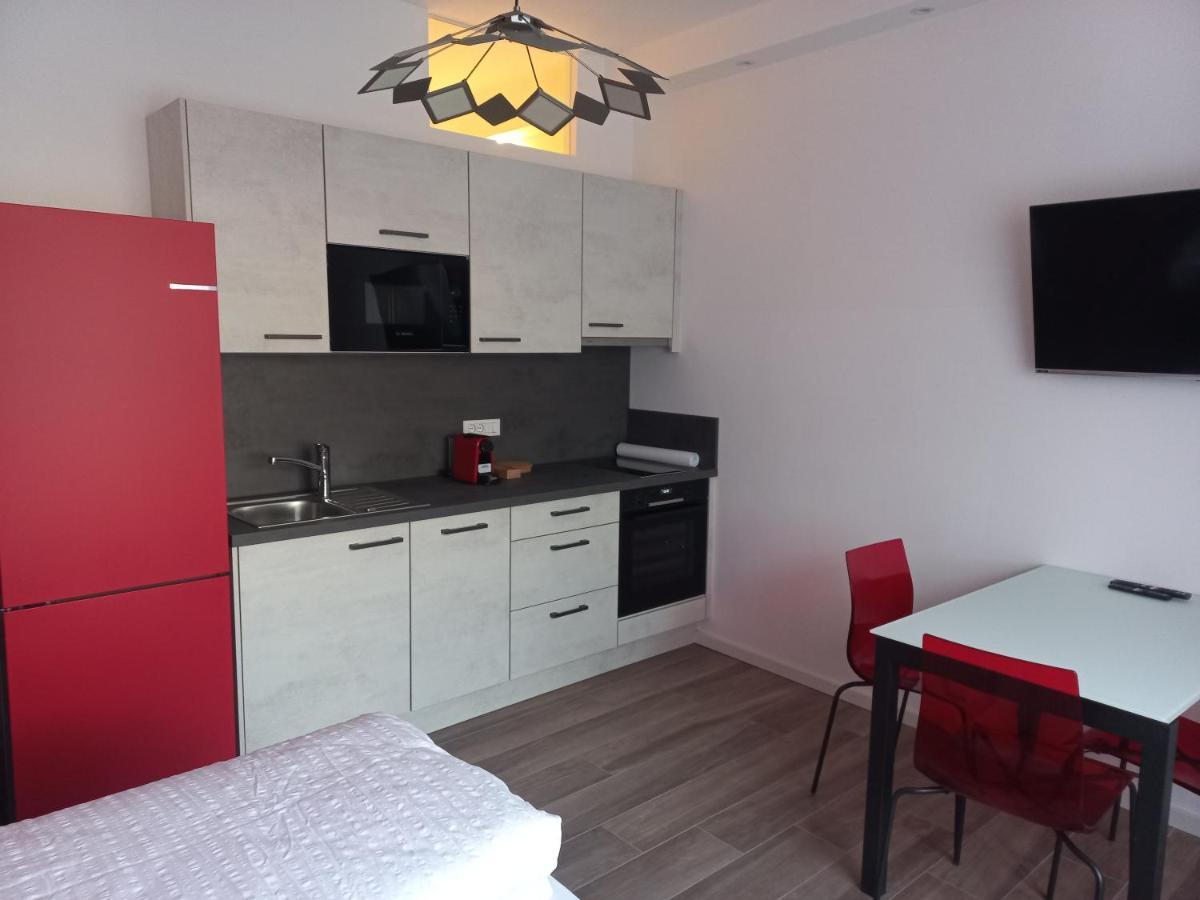 Studio-Appartment - Hotel Lux Merano Exterior photo